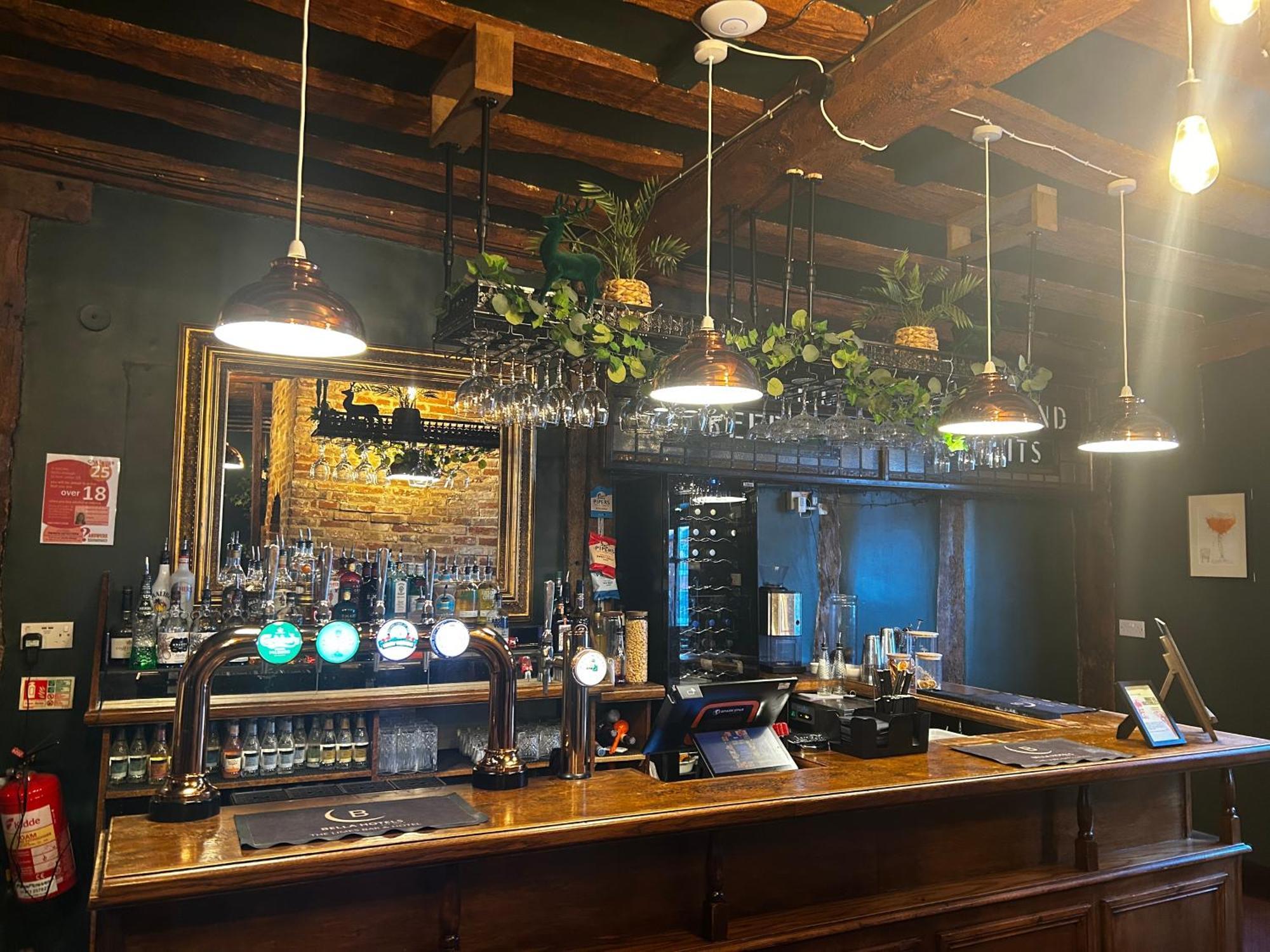 The Limes Bar And Hotel Needham Market Экстерьер фото